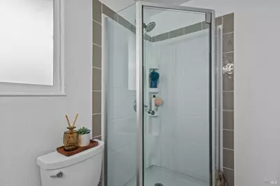 112 Melrose Court, Vacaville, CA 95687 - Photo 40