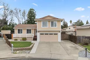 112 Melrose Ct, Vacaville, CA 95687 - Photo 1