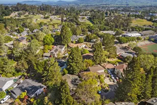 614 Deerfield Ln, Petaluma, CA 94952 - Photo 60