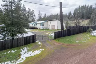 5751 Ridgewood Rd, Willits, CA 95490 - Photo 1