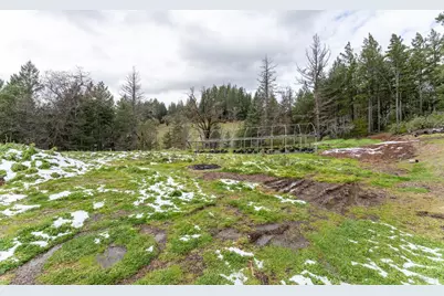 5751 Ridgewood Road, Willits, CA 95490 - Photo 22
