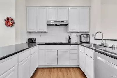 16 Arrowhead Court, Petaluma, CA 94954 - Photo 12