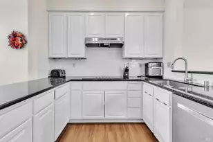 16 Arrowhead Ct, Petaluma, CA 94954 - Photo 12