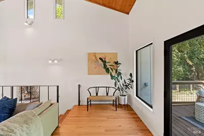 913 Valley View Drive, Healdsburg, CA 95448 - Photo 8