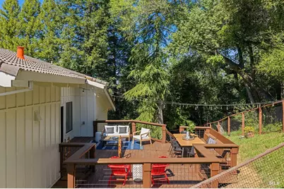 913 Valley View Drive, Healdsburg, CA 95448 - Photo 52