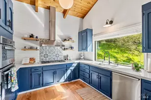 913 Valley View Dr, Healdsburg, CA 95448 - Photo 20