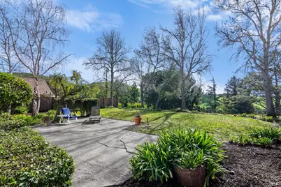 902 Bolton Circle, Benicia, CA 94510 - Photo 32