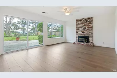 902 Bolton Circle, Benicia, CA 94510 - Photo 14