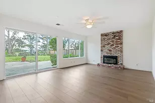 902 Bolton Cir, Benicia, CA 94510 - Photo 14