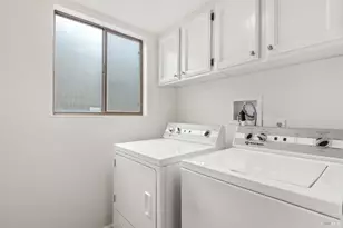 902 Bolton Cir, Benicia, CA 94510 - Photo 18