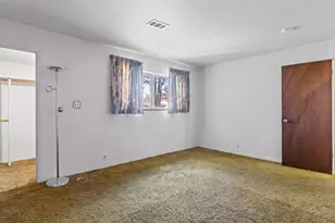 324 Hamilton Dr, Fairfield, CA 94533 - Photo 22