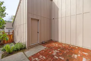 19 Burdell Ct, Novato, CA 94949 - Photo 24