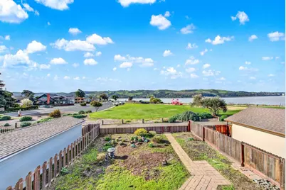 926 W K Street, Benicia, CA 94510 - Photo 68