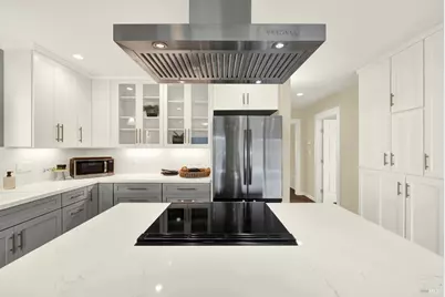 926 W K Street, Benicia, CA 94510 - Photo 22