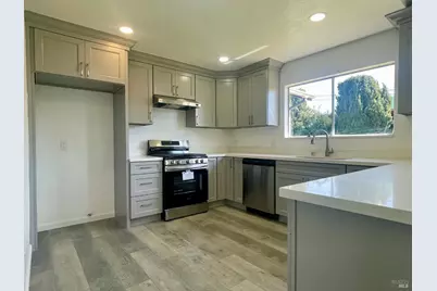 464 Evelyn Circle, Vallejo, CA 94589 - Photo 8