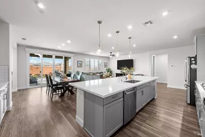 745 Jasmine Street, Dixon, CA 95620 - Photo 10