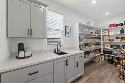 745 Jasmine Street, Dixon, CA 95620 - Photo 14