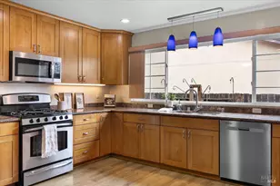 527 Natalino Ct, Santa Rosa, CA 95401 - Photo 8