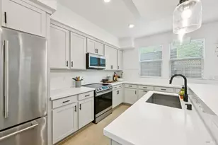 2221 Versaro Dr, Santa Rosa, CA 95403 - Photo 32