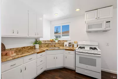 1105 Kellogg Street, Suisun City, CA 94585 - Photo 14