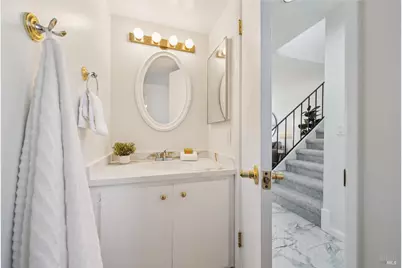 35 Wordsworth Court, Mill Valley, CA 94941 - Photo 14