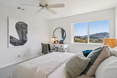 35 Wordsworth Court, Mill Valley, CA 94941 - Photo 22