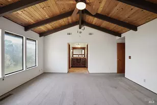 2410 Oakridge Ln, Benicia, CA 94510 - Photo 32