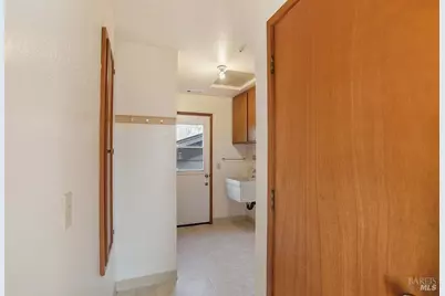 2410 Oakridge Lane, Benicia, CA 94510 - Photo 54