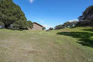 2410 Oakridge Ln, Benicia, CA 94510 - Photo 64