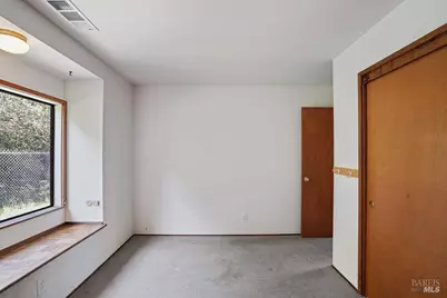 2410 Oakridge Lane, Benicia, CA 94510 - Photo 38