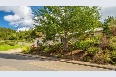 6 Sherwood Place, Novato, CA 94945 - Photo 46