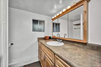 18528 N Shore Drive, Hidden Valley Lake, CA 95467 - Photo 34