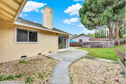 4924 Fairmont Court, Fairfield, CA 94534 - Photo 32