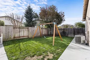 4413 Meadow Valley Cir, Fairfield, CA 94534 - Photo 42