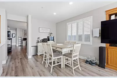 4413 Meadow Valley Circle, Fairfield, CA 94534 - Photo 10