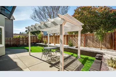 338 Ridgecrest Circle, Suisun City, CA 94585 - Photo 40