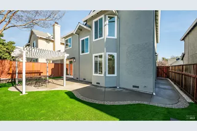 338 Ridgecrest Circle, Suisun City, CA 94585 - Photo 48