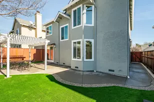 338 Ridgecrest Cir, Suisun City, CA 94585 - Photo 48