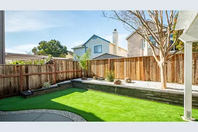 338 Ridgecrest Circle, Suisun City, CA 94585 - Photo 46