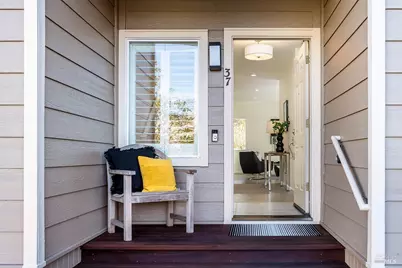 37 Creekside Court, Corte Madera, CA 94925 - Photo 2