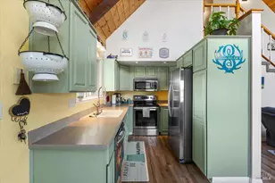 166 Davis Ln, Penngrove, CA 94951 - Photo 16