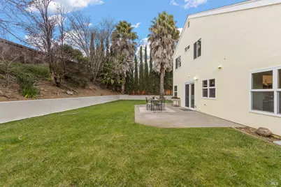 513 Toyon Place, Benicia, CA 94510 - Photo 28
