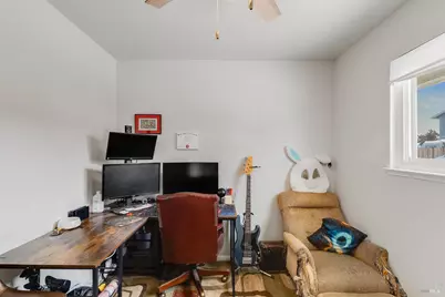 240 Long Street, Suisun City, CA 94585 - Photo 36