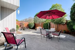 30 Regents Cir, Rohnert Park, CA 94928 - Photo 36