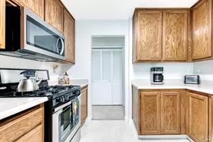 30 Regents Cir, Rohnert Park, CA 94928 - Photo 12