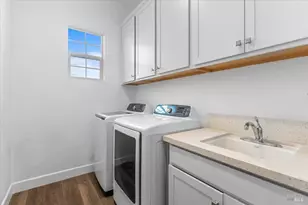 77 Chelsea Dr, Santa Rosa, CA 95403 - Photo 38