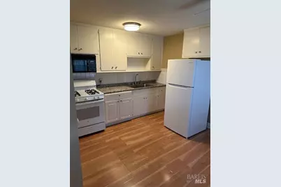 510 E N Street, Benicia, CA 94510 - Photo 2