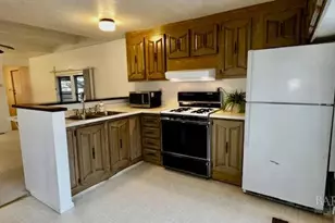 660 Leslie St, Ukiah, CA 95482 - Photo 6