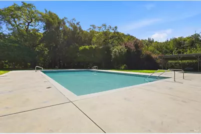 67 Roundtree Boulevard, San Rafael, CA 94903 - Photo 14