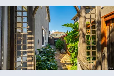 5244 Tuscany Drive, Fairfield, CA 94534 - Photo 52